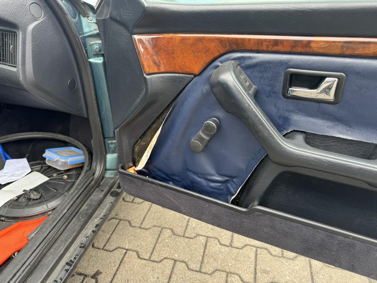 Audi 80B4 original T&uuml;r vorn rechts LZ6P Gomera Gr&uuml;nmet. Bj.1993